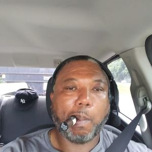 Meet your Posher, Stephen